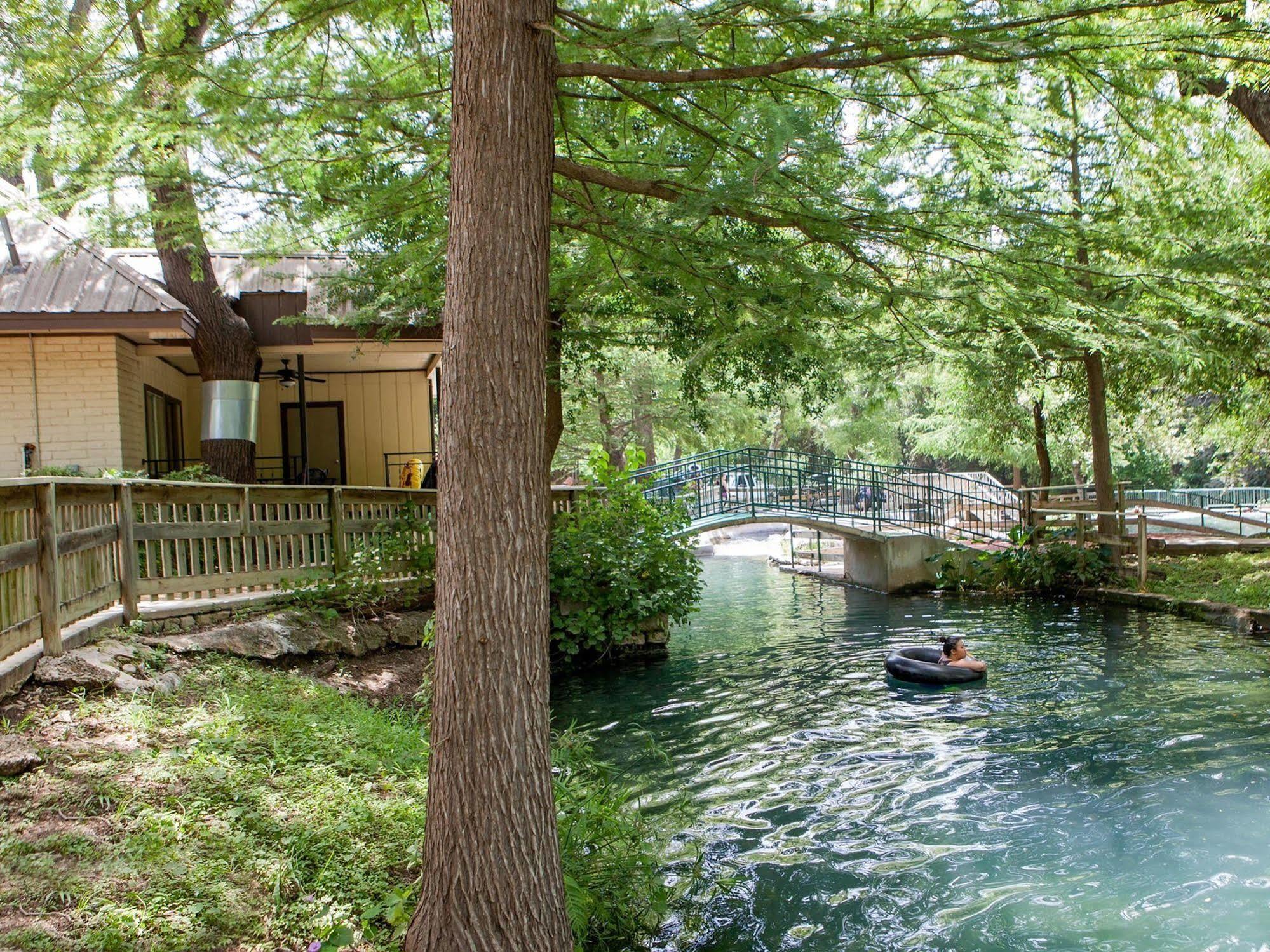 The Resort At Schlitterbahn Нью Браунфелс Экстерьер фото